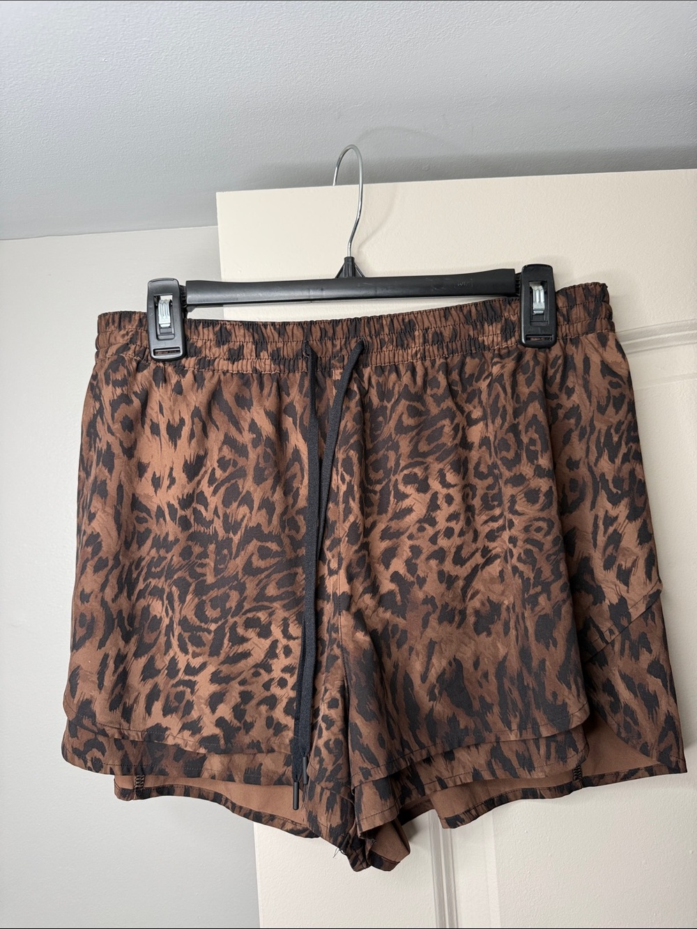 CALIA Drawstring Step Up Shorts Leopard Print